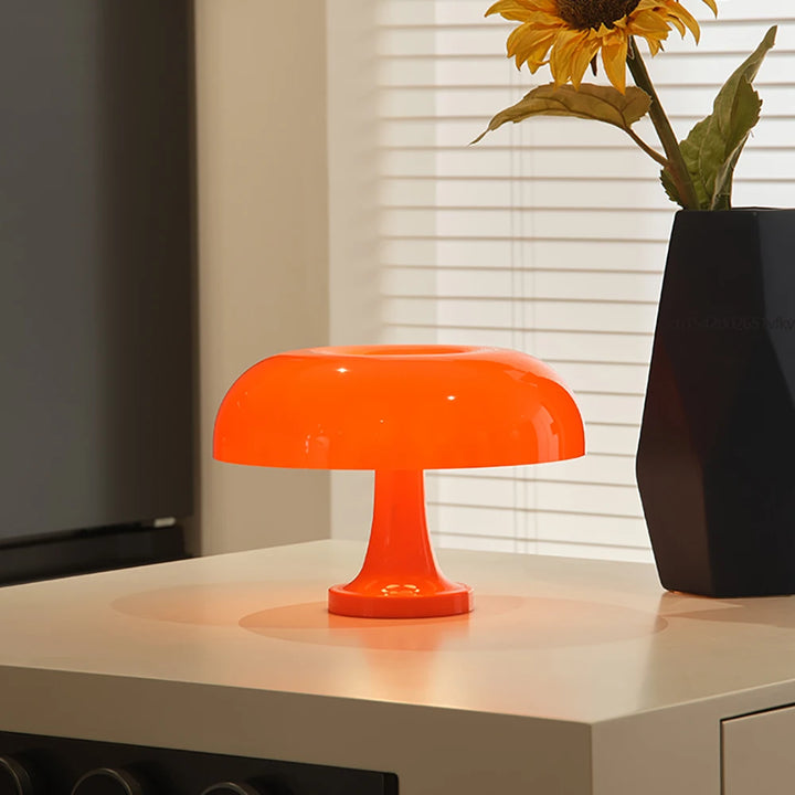 Classic Mushroom Table Lamp - Modern Bauhaus Design, Perfect for Hotel Bedrooms & Ambient Lighting
